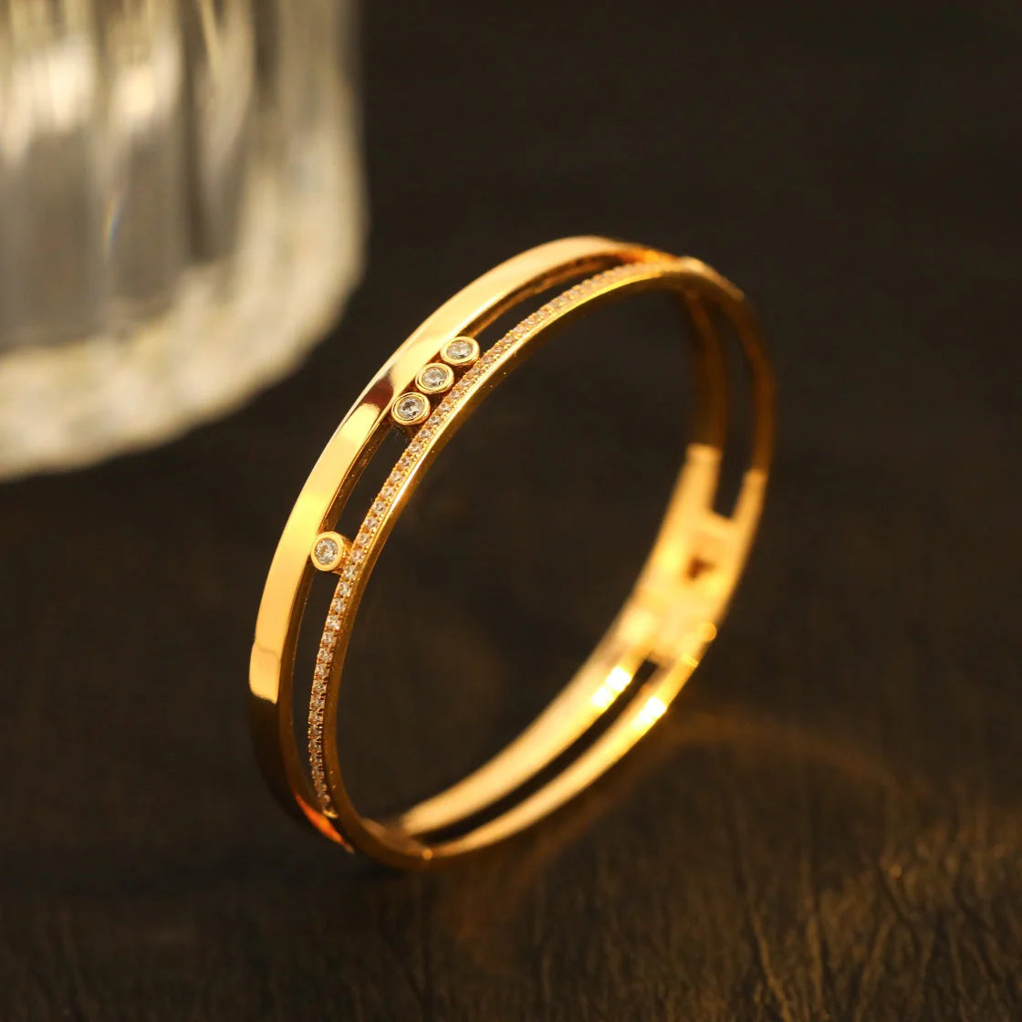 [LORA] Move Romane Diamond Bangle Bracelet
