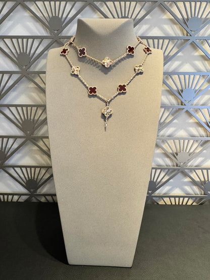 [LORA]CLOVER 20 MOTIFS LASER CARNELIAN NECKLACE