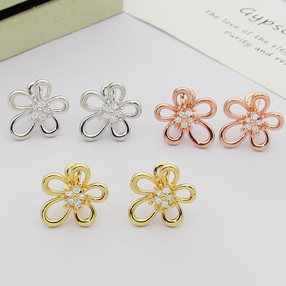 [LORA] FLOWERLACE EARRING 5 DIAMONDS