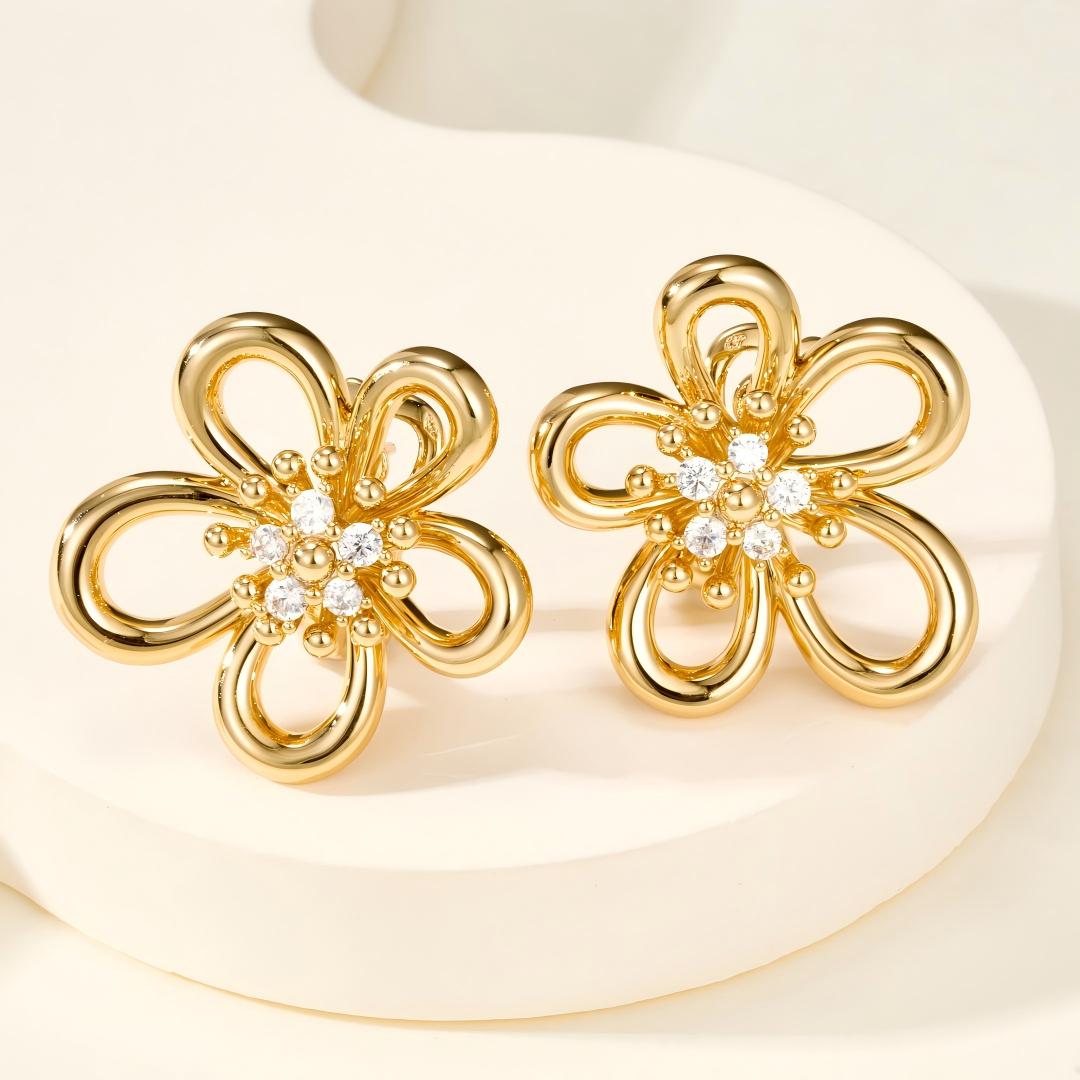 [LORA] FLOWERLACE EARRING 5 DIAMONDS