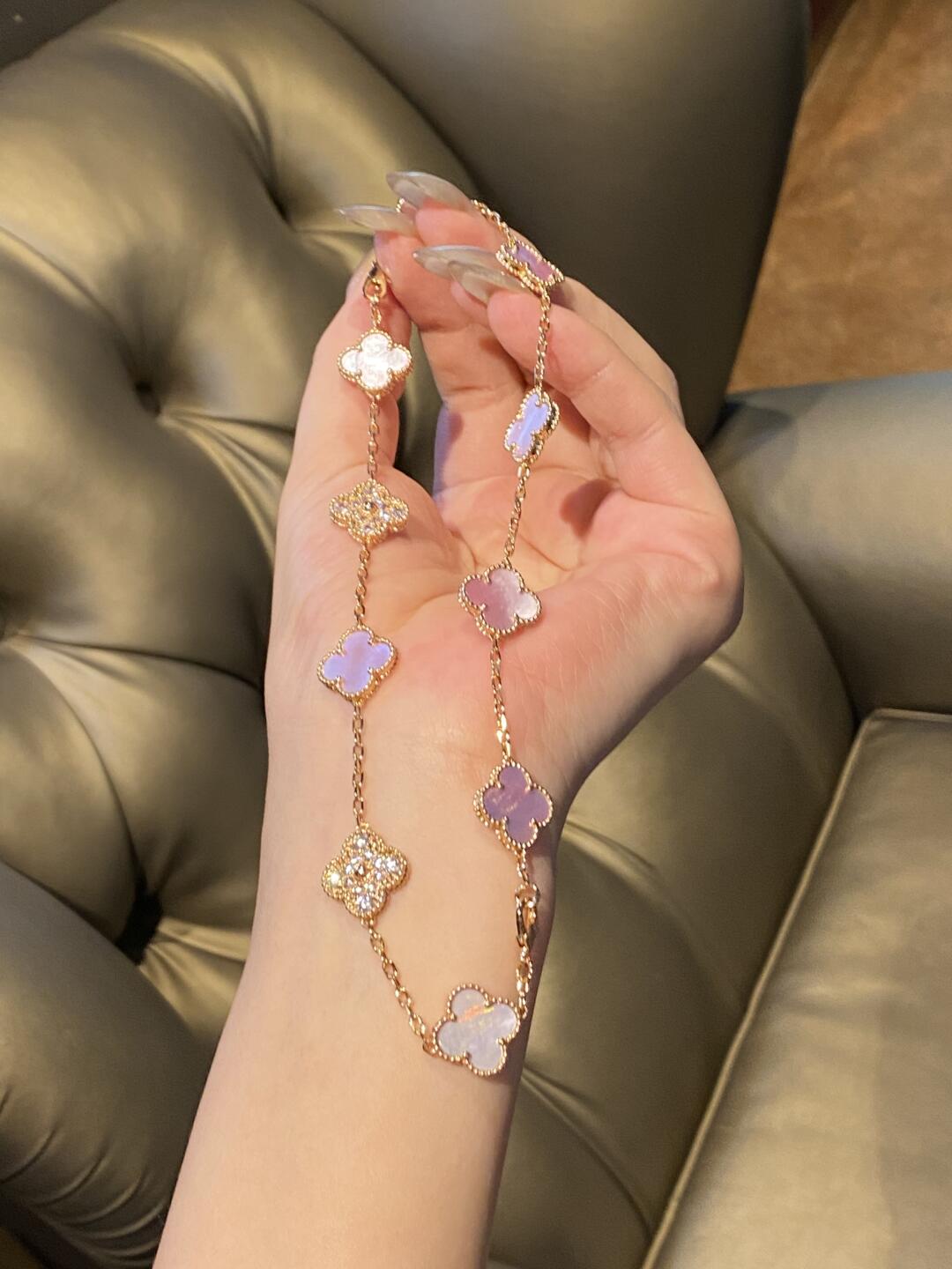 [LORA]CLOVER 10 MOTIFS DIAMOND PINK MOP NECKLACE