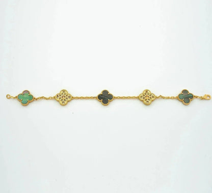 [Lora] CLOVER 5 MOTIF GRAY MOP BRACELET COLLECTION