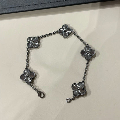 [Lora JEWELRY]CLOVER 5 MOTIF BLACK BRACELET