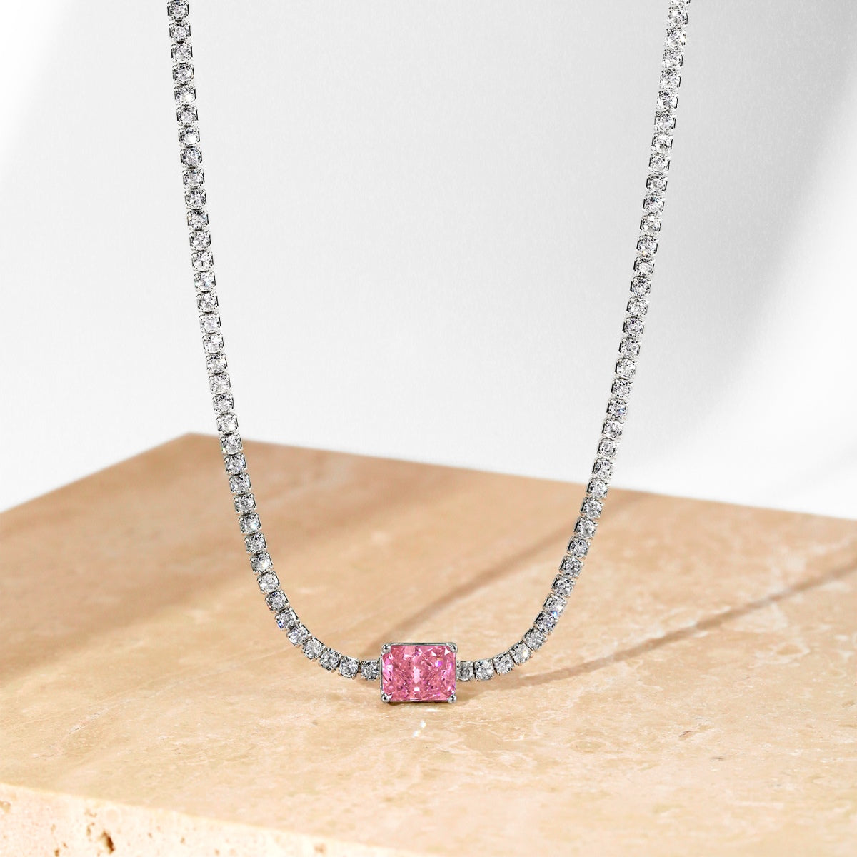 [LORA]2.0 carat Ornate Emerald Cut Necklace