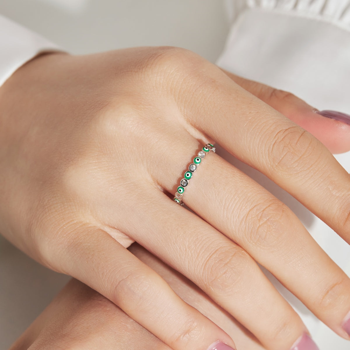 [LORA]Sparkling Vibrant Round Shape Daily Ring