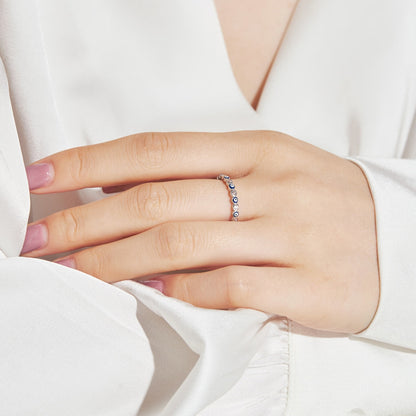 [LORA]Sparkling Vibrant Round Shape Daily Ring