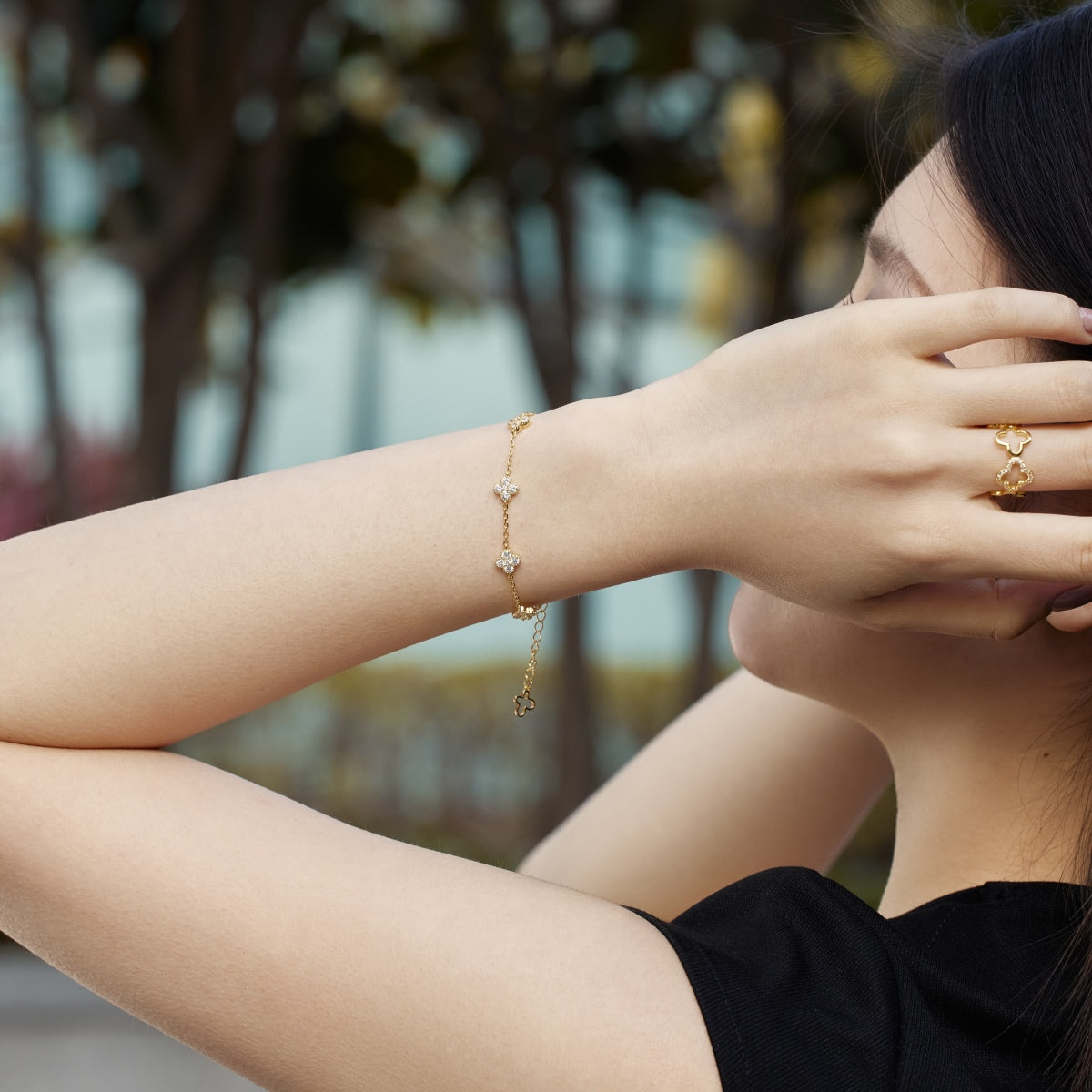 [LORA]Four-Leaf Clover Hollow Butterfly Bracelet
