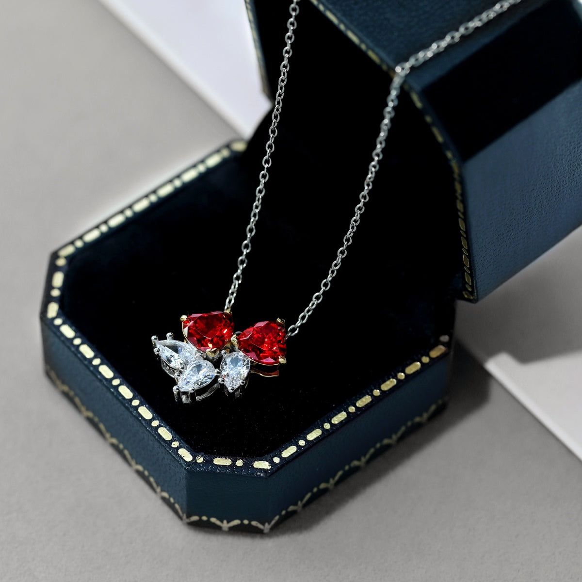 [LORA]Dainty Red Heart Necklace
