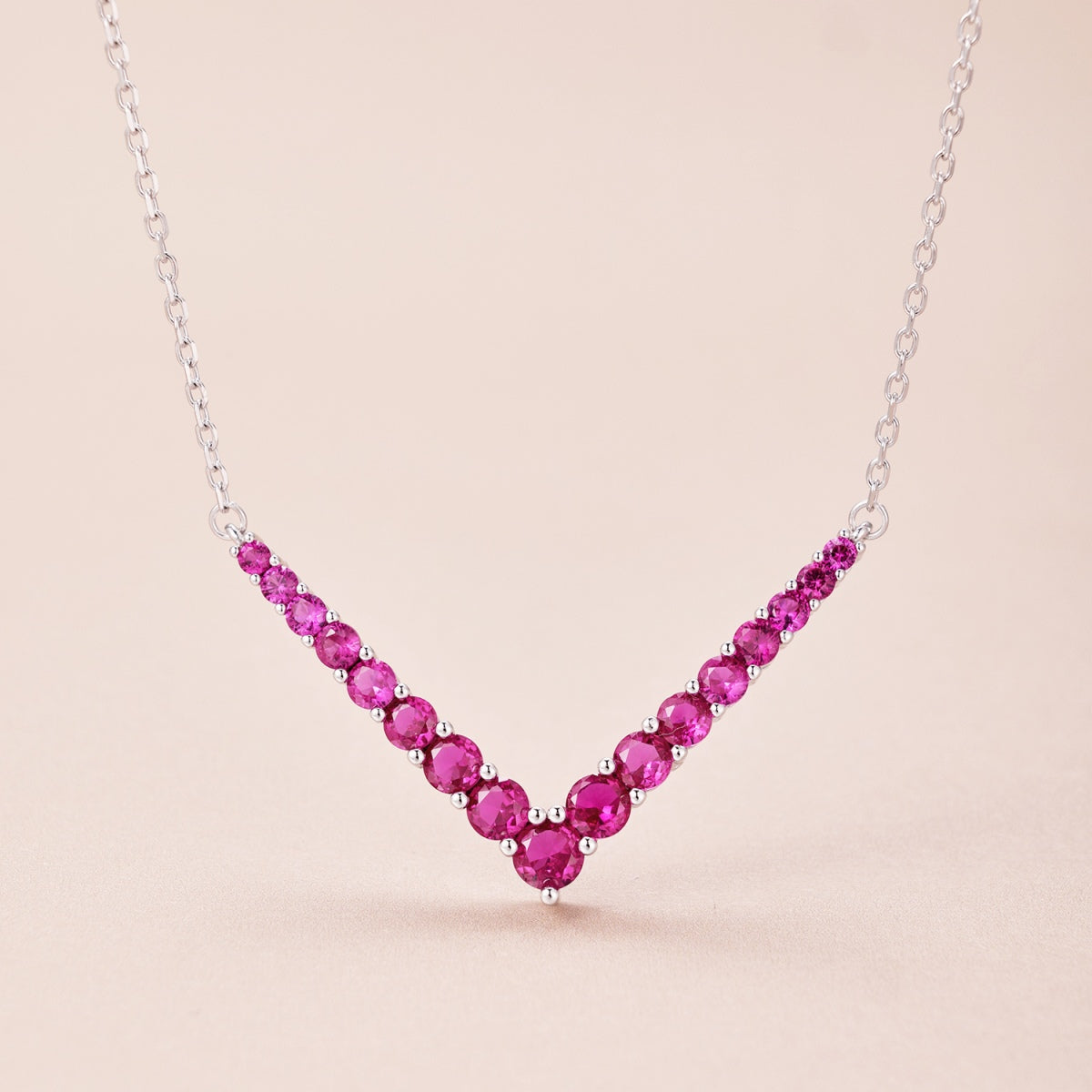 [LORA]Ornate Round Cut Necklace