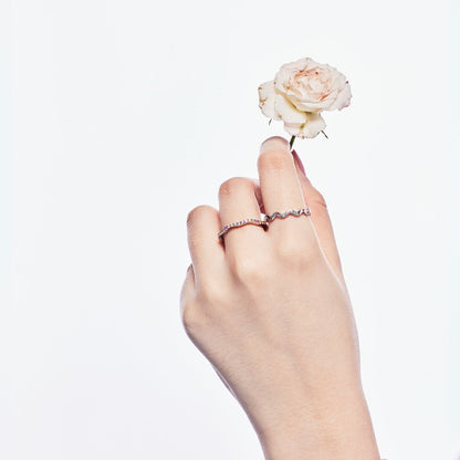 [LORA]Ornate Vibrant Round Cut Daily Ring