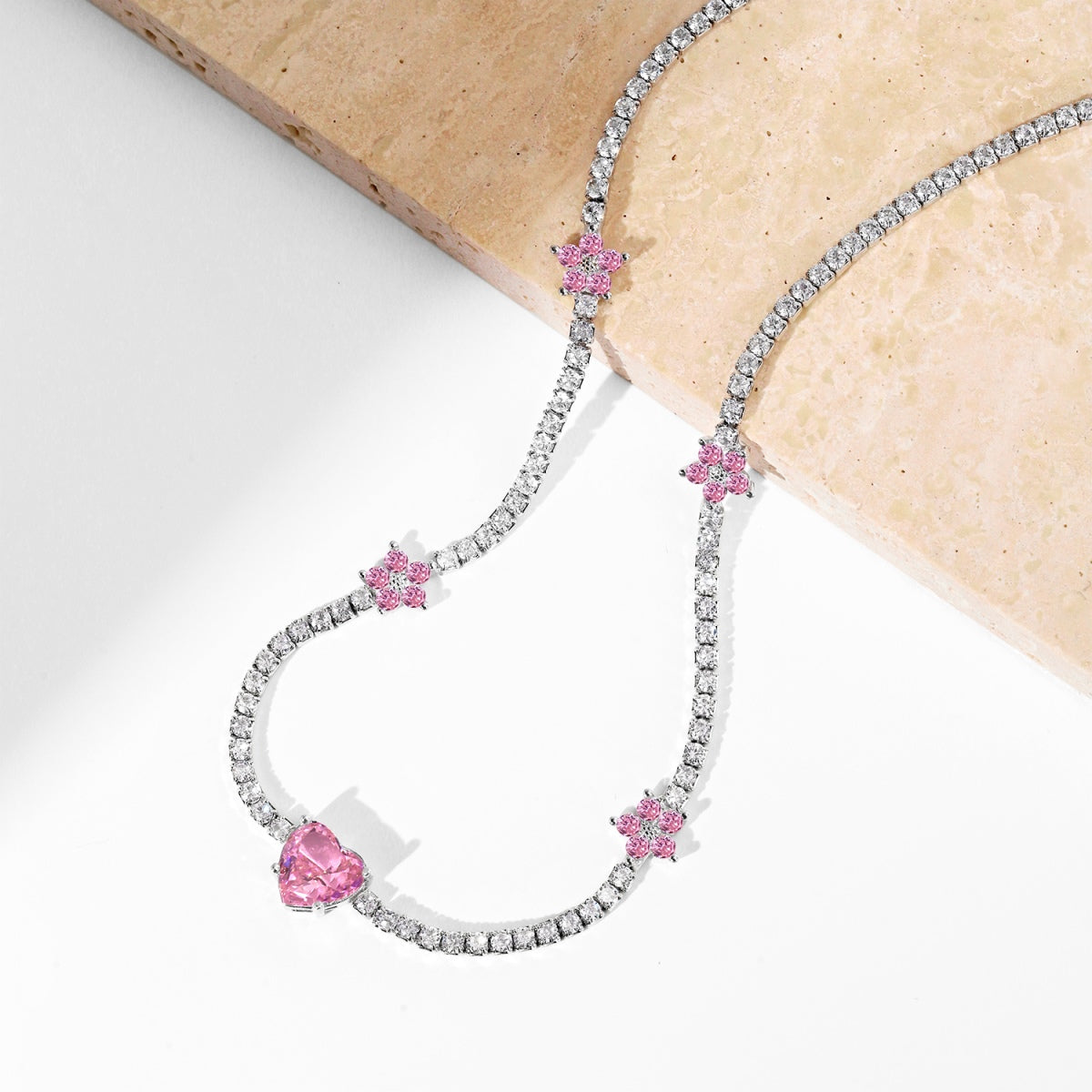 [LORA]Dazzling Pink Heart Flower Necklace