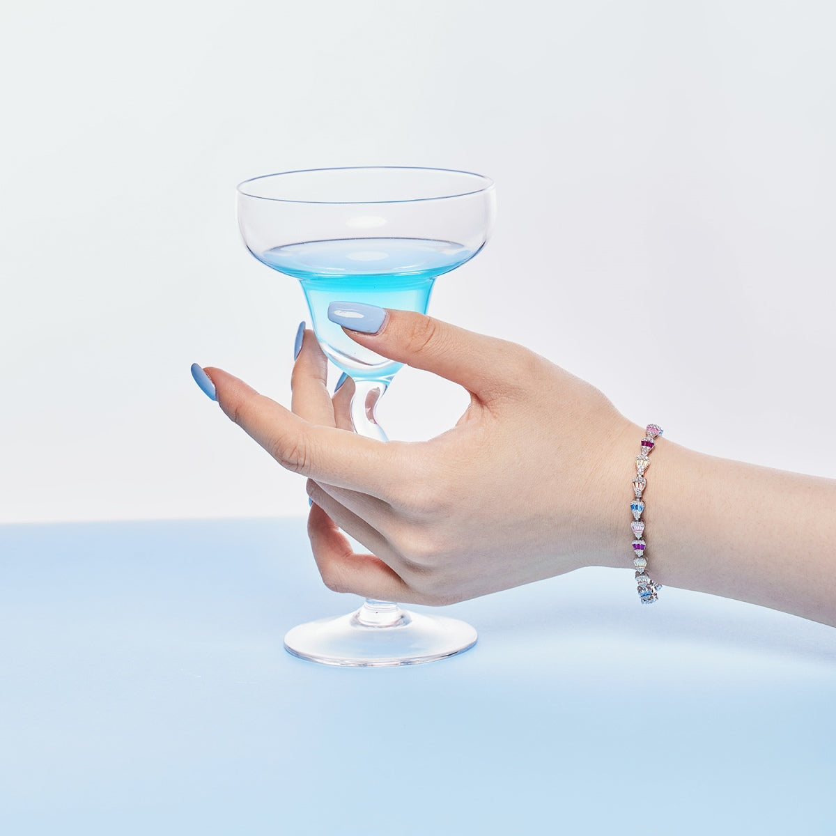 [LORA]Radiant Water Drop Shape Daily Bracelet