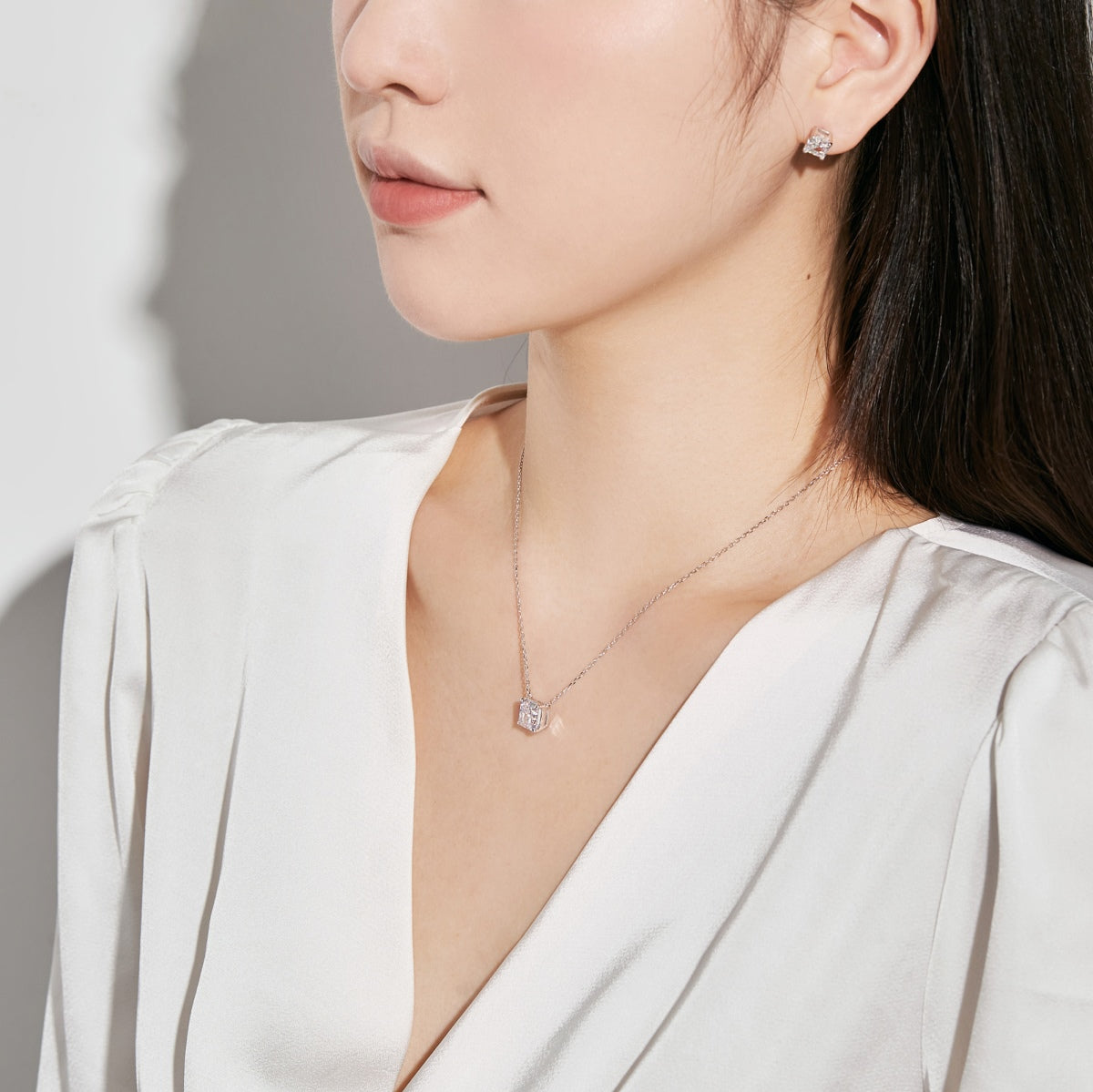 [LORA]1.0 Carat Radiant Princess Cut Wedding Earrings