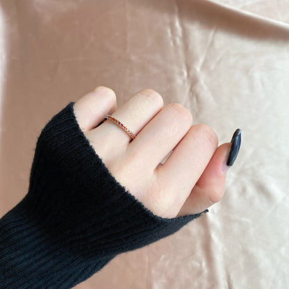 [LORA]Delicate Sparkling Round Cut Daily Ring