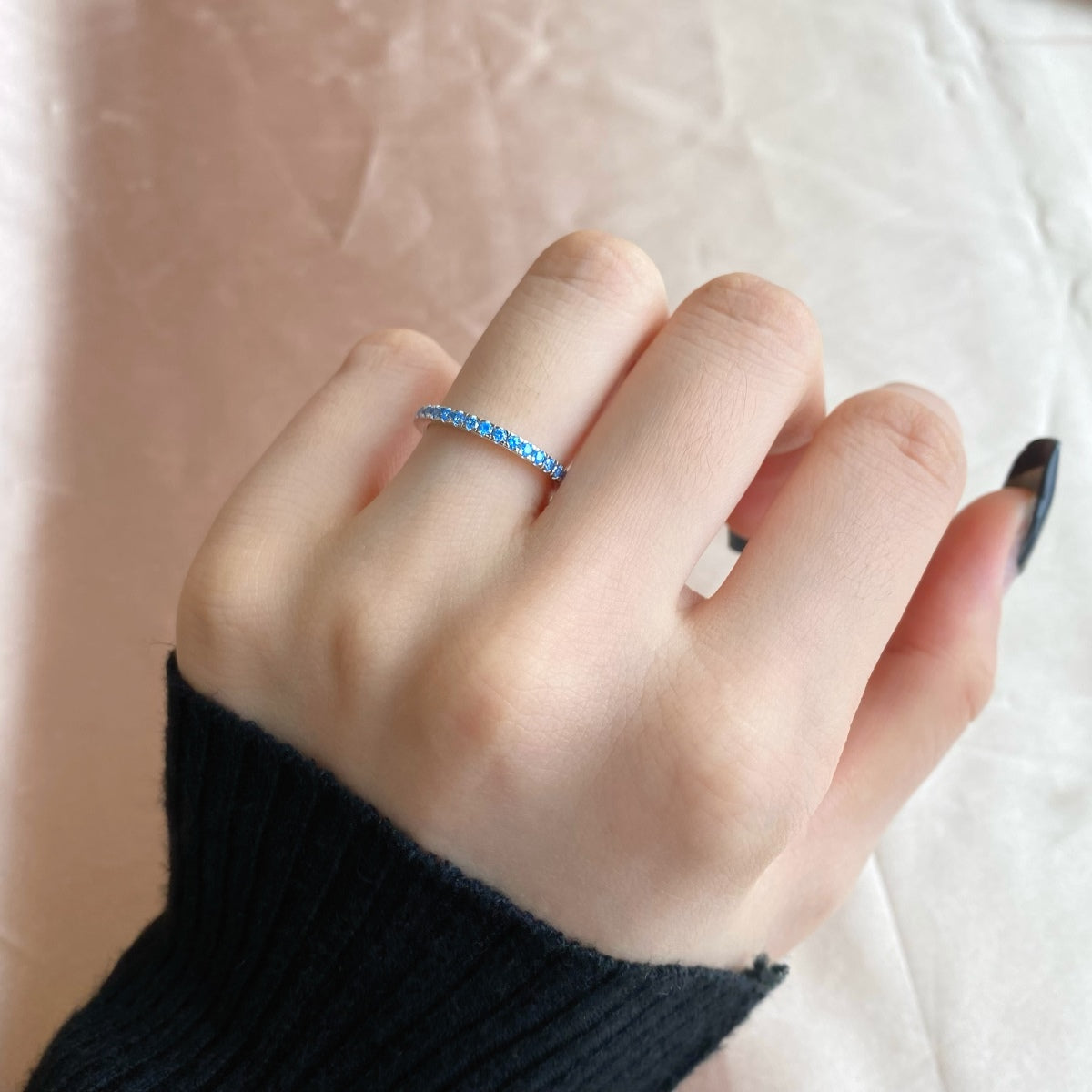 [LORA]Delicate Sparkling Round Cut Daily Ring