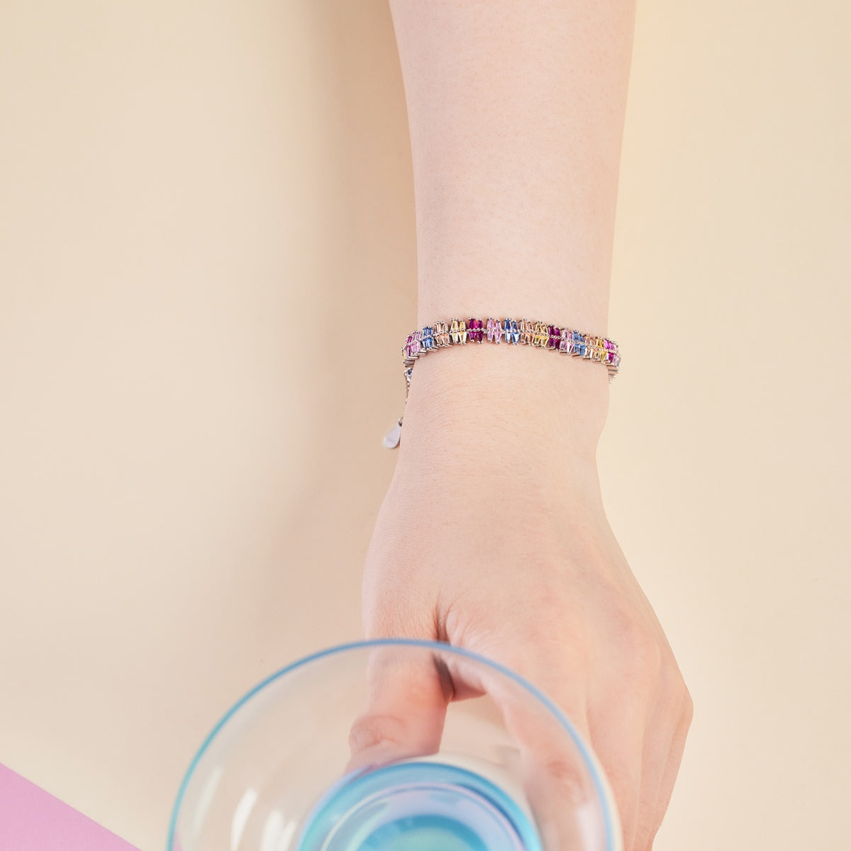 [LORA]Sparkling Exquisite Multi Cut Party Bracelet