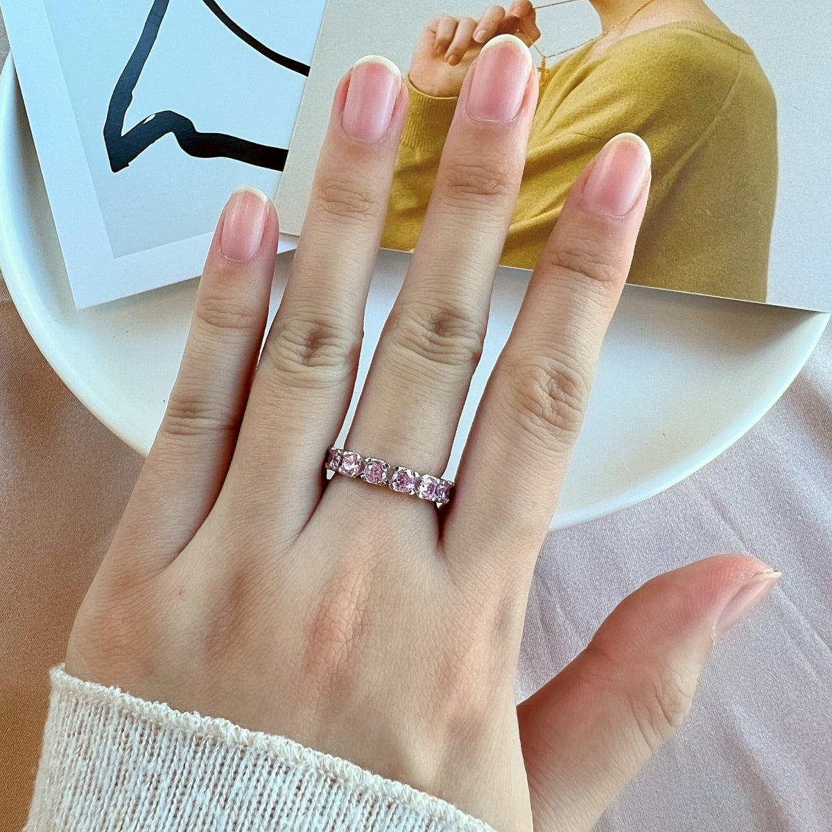 [LORA]Eternity Round Cut Tennis Ring