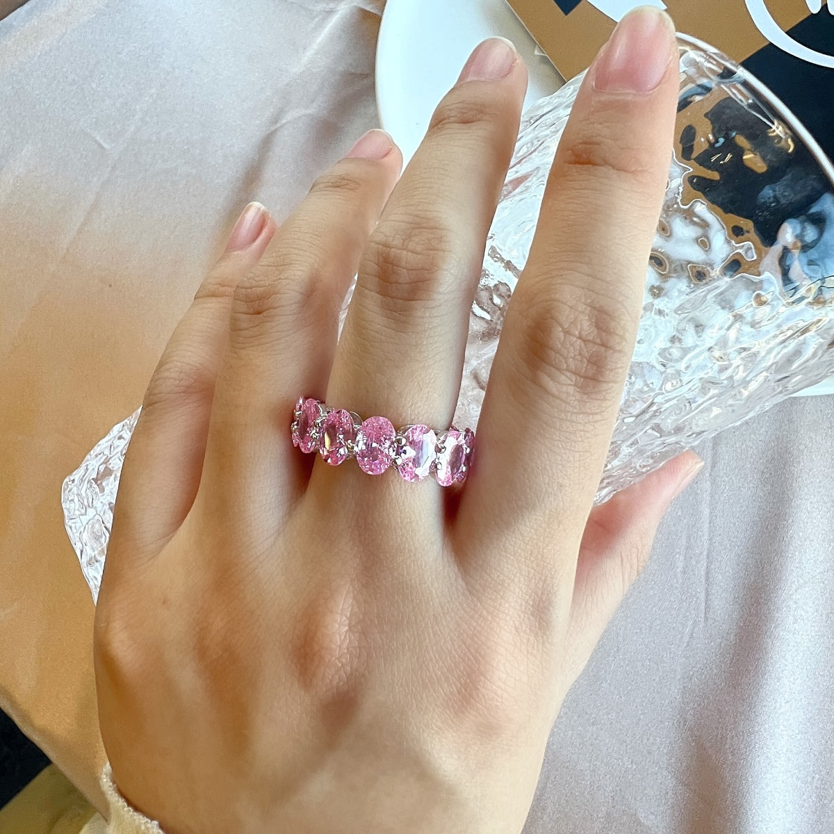 [LORA]Dainty Elongated Cushion Cut Tennis Ring