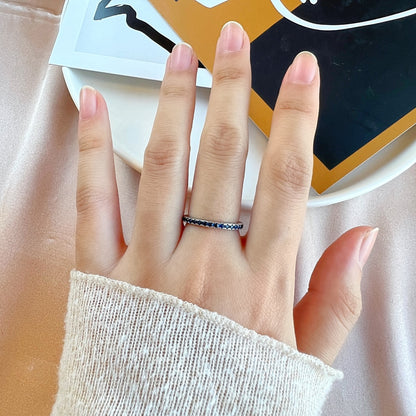 [LORA]Delicate Sparkling Round Cut Daily Ring
