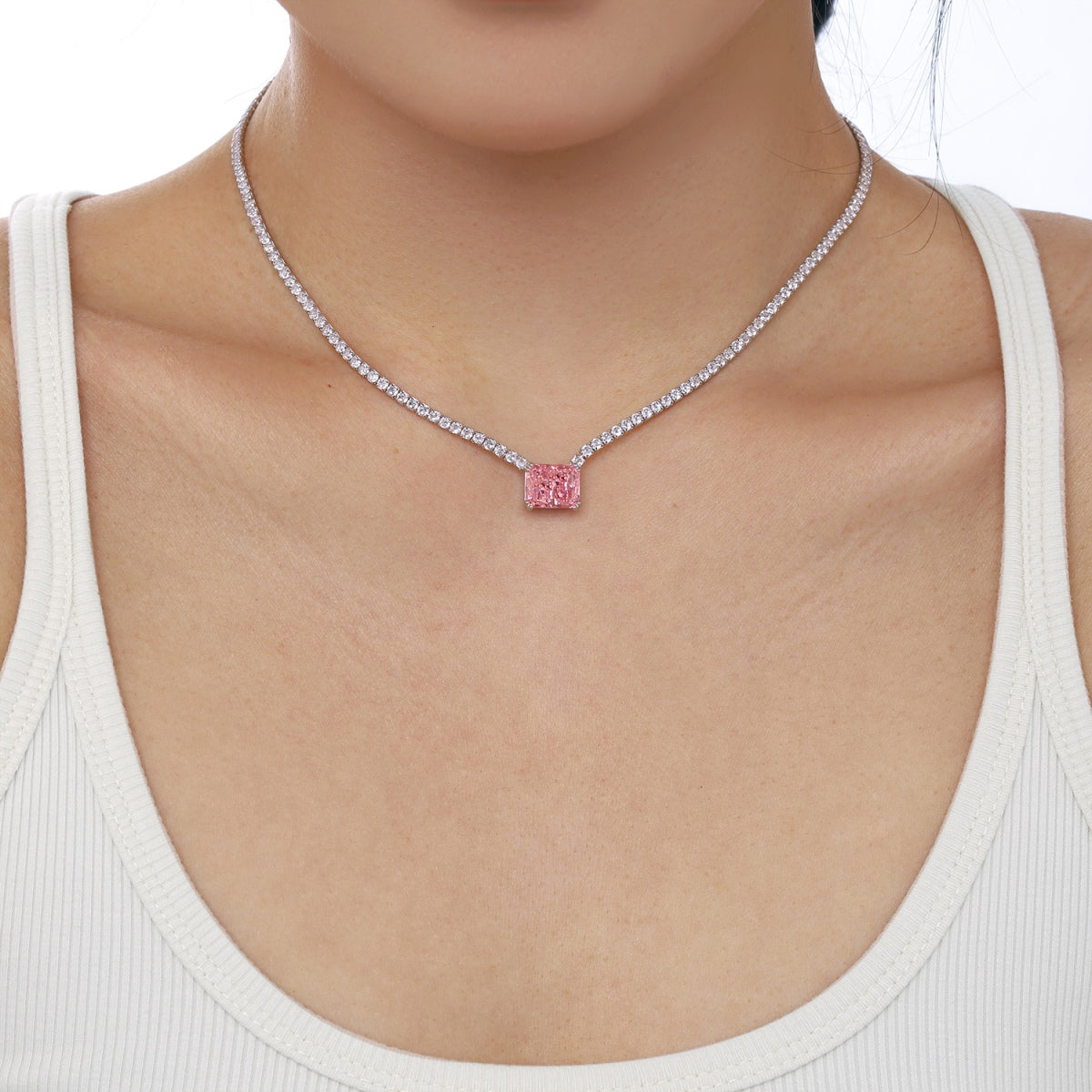 [LORA]4.0 Carat Elegant Radiant Cut Necklace