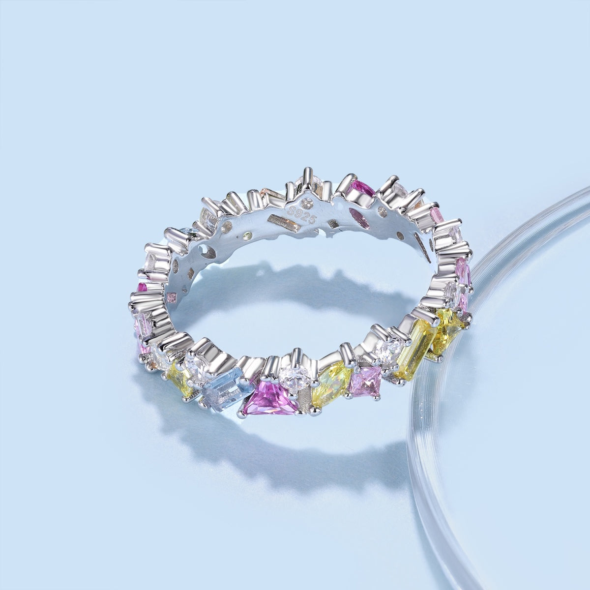 [LORA]Dazzling Polychromatic Multi cut Daily Ring