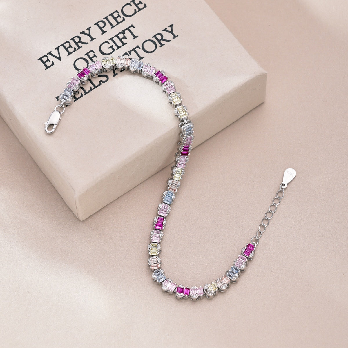 [LORA]Delicate Colorful Emerald Cut Party Bracelet