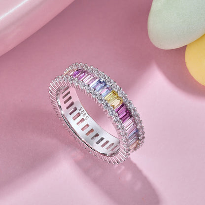 [LORA]Dainty Kaleidoscopic Emerald Cut Daily Ring