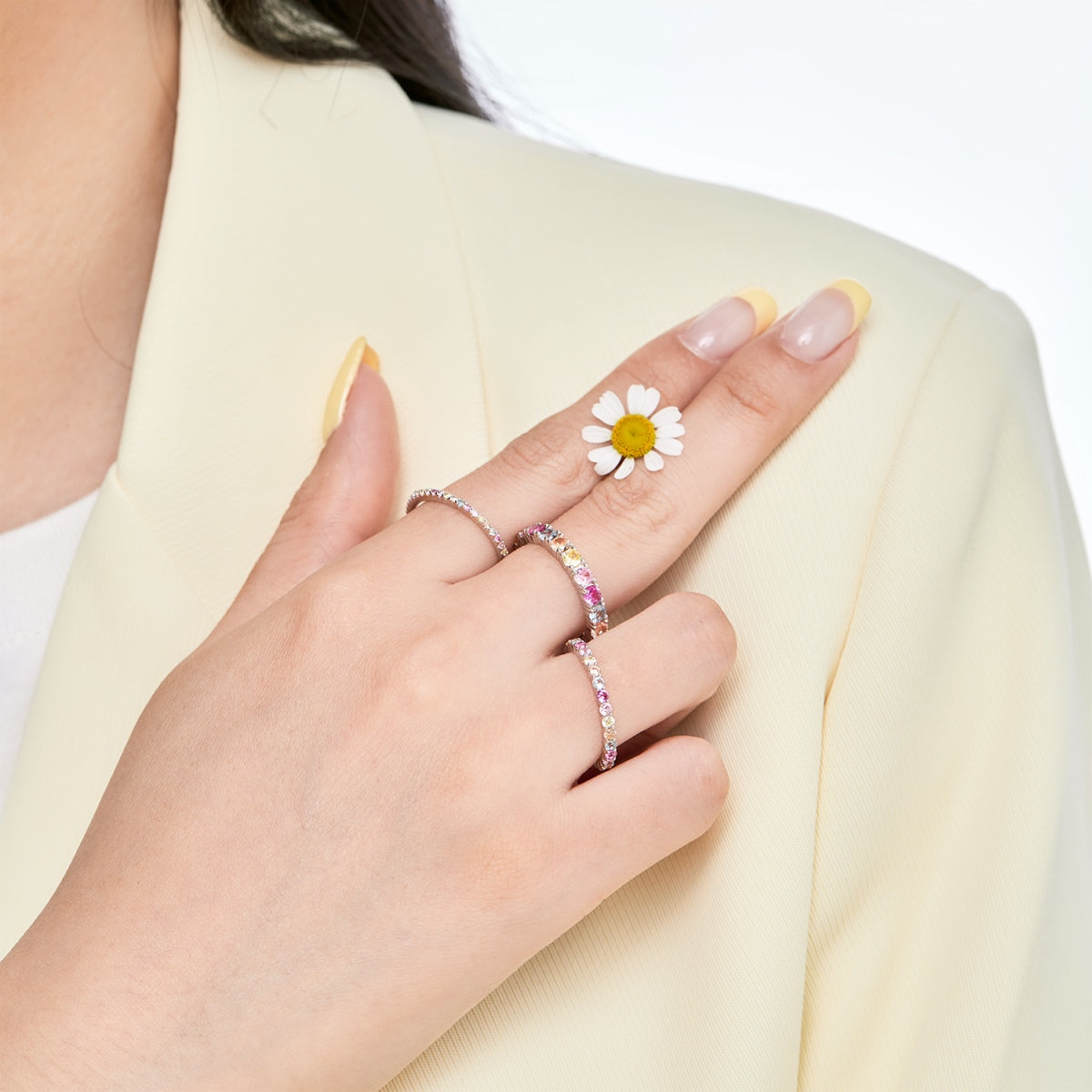 [LORA]Dazzling Lustrous Round Cut Tennis Ring