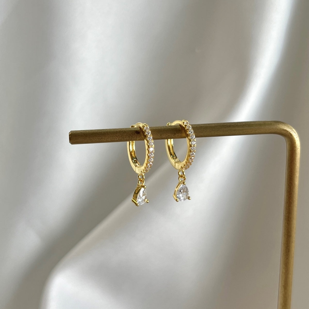 [LORA]Luxurious Geometric Drop Earrings