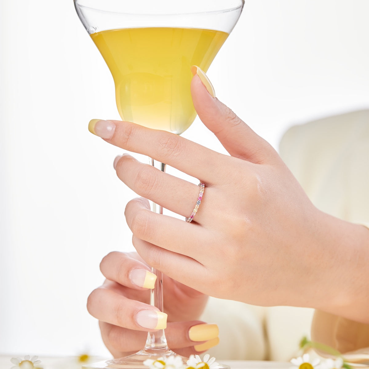 [LORA]Elegant Vivid Round Cut Daily Ring