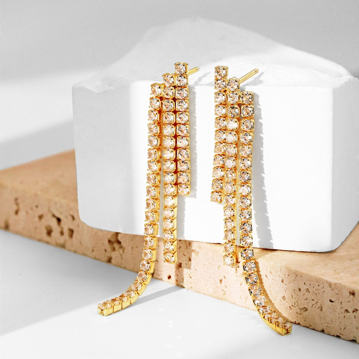 [LORA]Luxurious Dainty Banquet Earrings