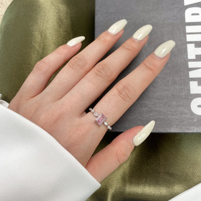 [LORA]1.0 Carat Dainty Resplendent Radiant Cut Daily Ring