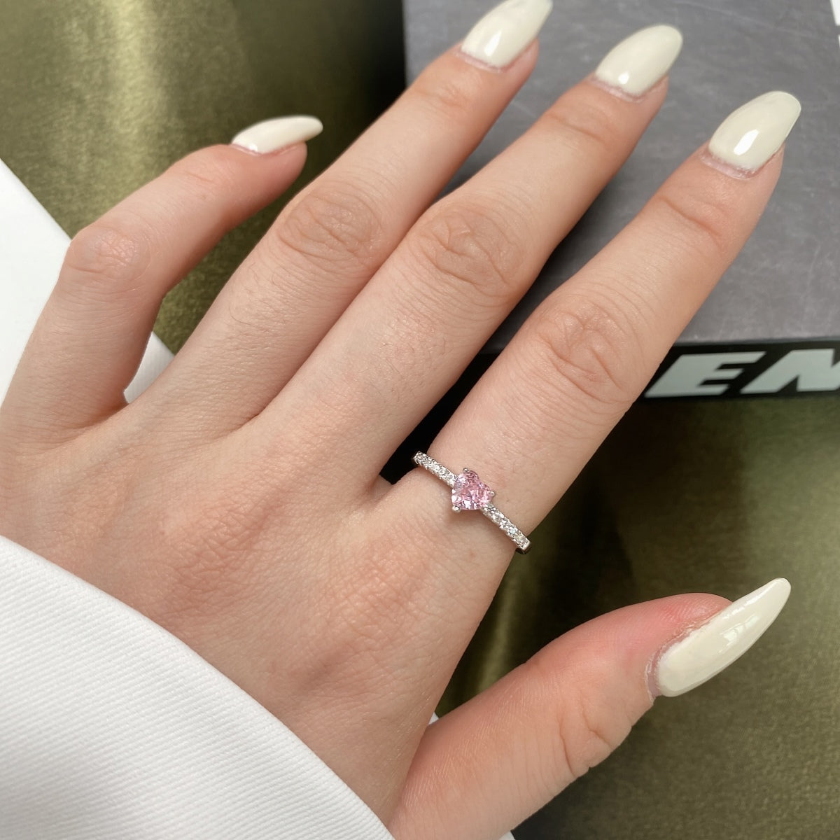 [LORA]0.5 Carat CaratEternity Charming Heart Shape Lover Ring