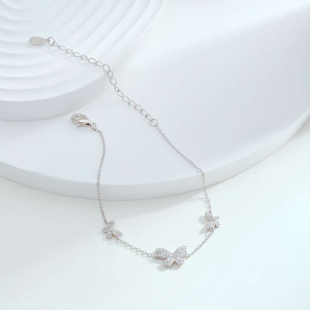 [LORA]Delicate Butterfly Pendant Bracelet
