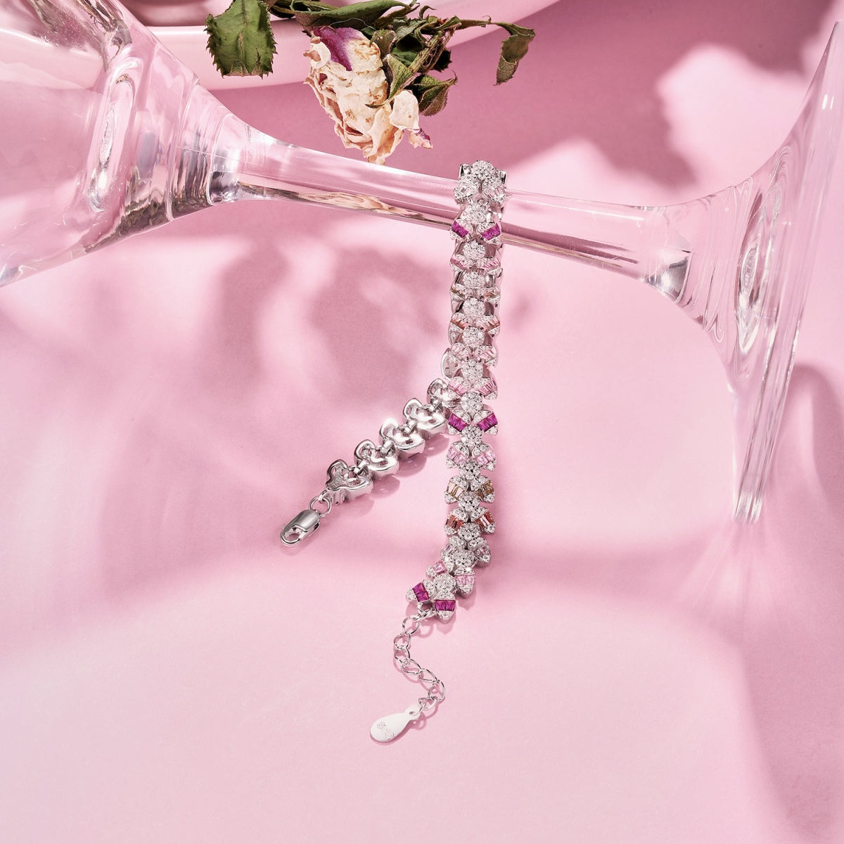 [LORA]Dainty Exquisite Flower Shape Daily Bracelet