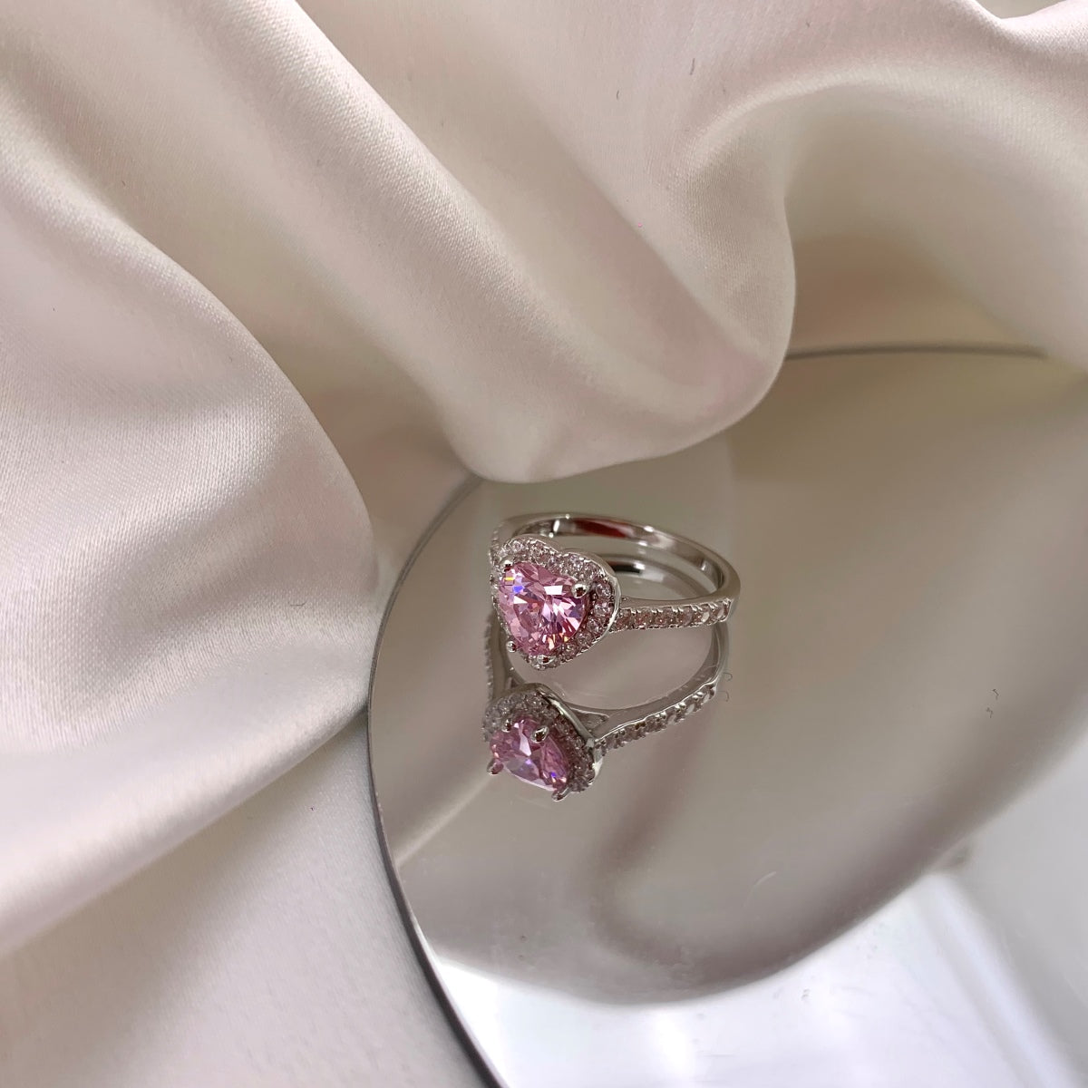 [LORA]Eternity Splashy Romantic Heart Shape Lover Ring