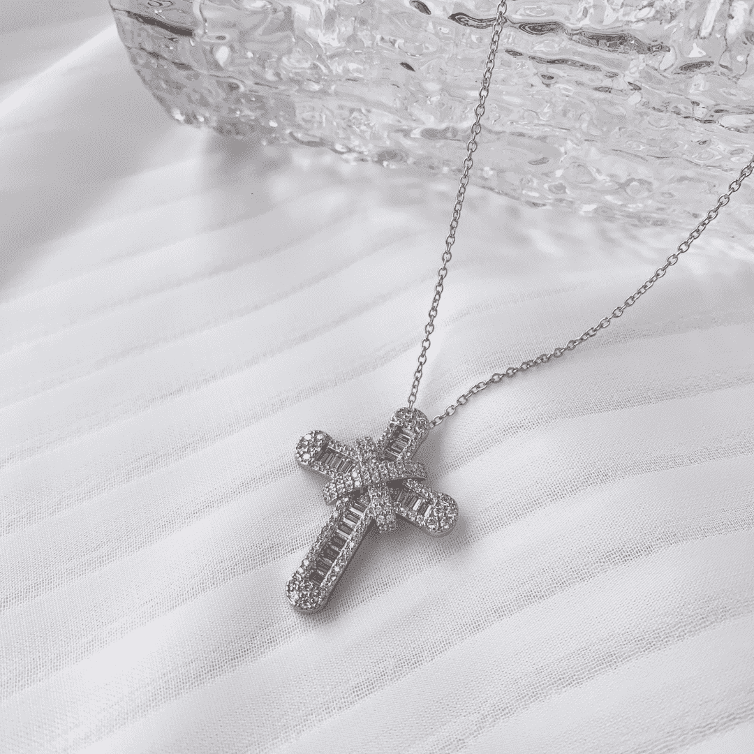 [LORA]Gypsophila With Dimonds Necklace