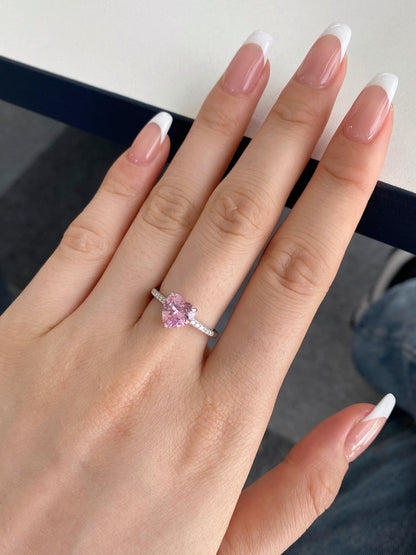 [LORA]2.0 Carat Dazzling Lustrous Heart Cut Lover Ring