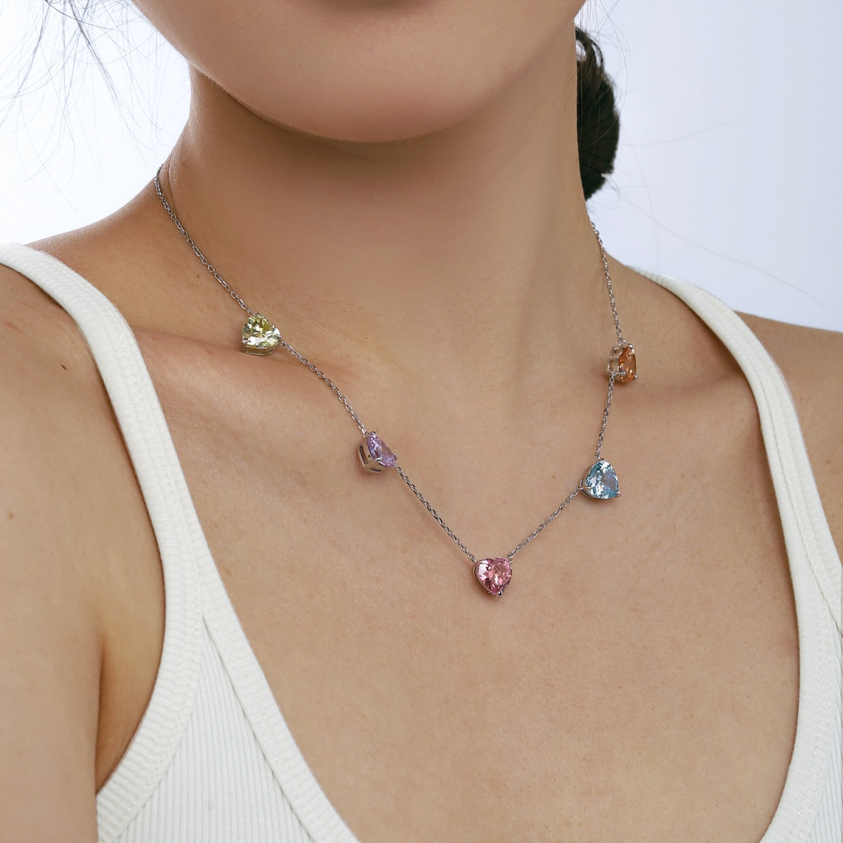 [LORA]Sparkling Colorful Heart Cut Necklace