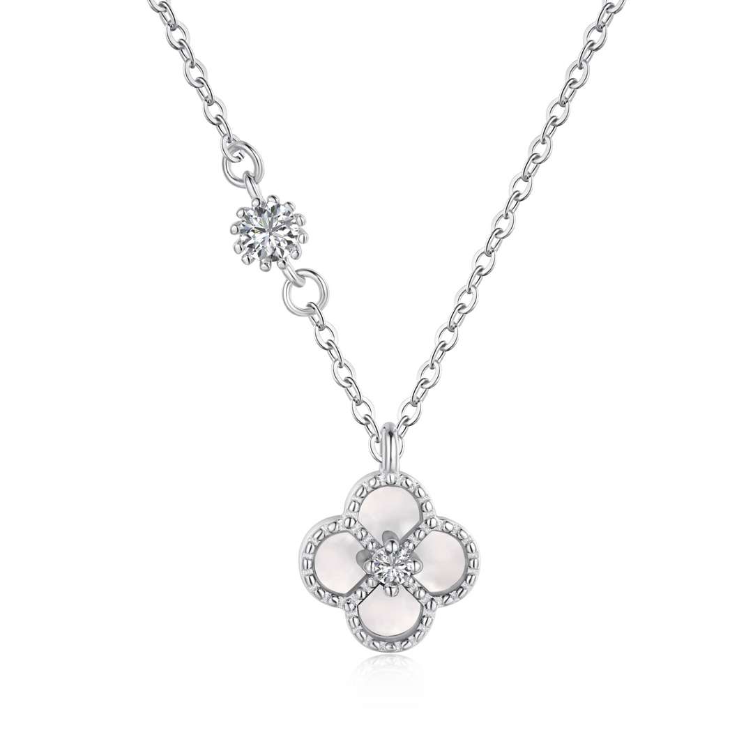 [LORA]Delicate Flower Shape Necklace