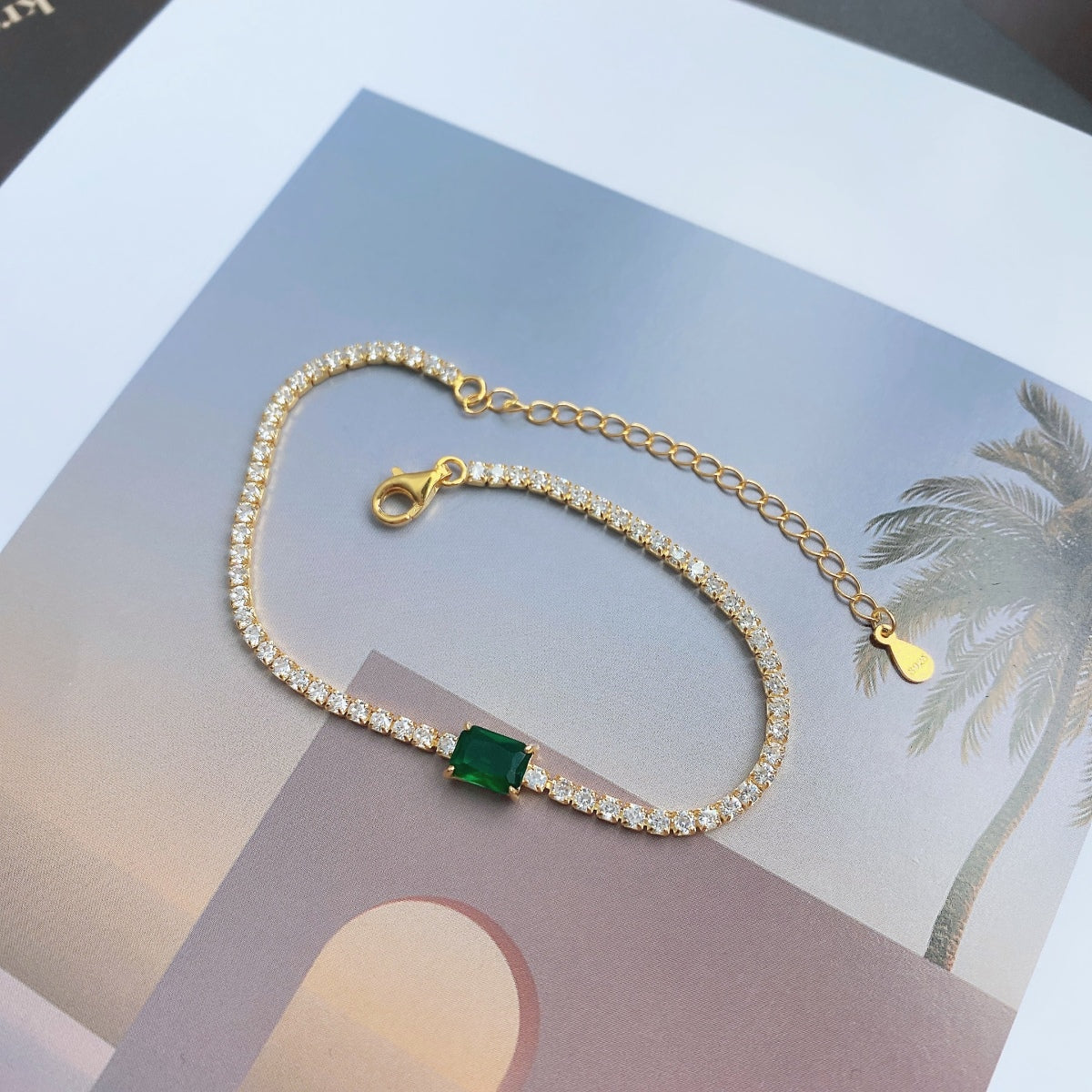 [LORA]1.0 Carat Unique Emerald Cut Banquet Bracelet