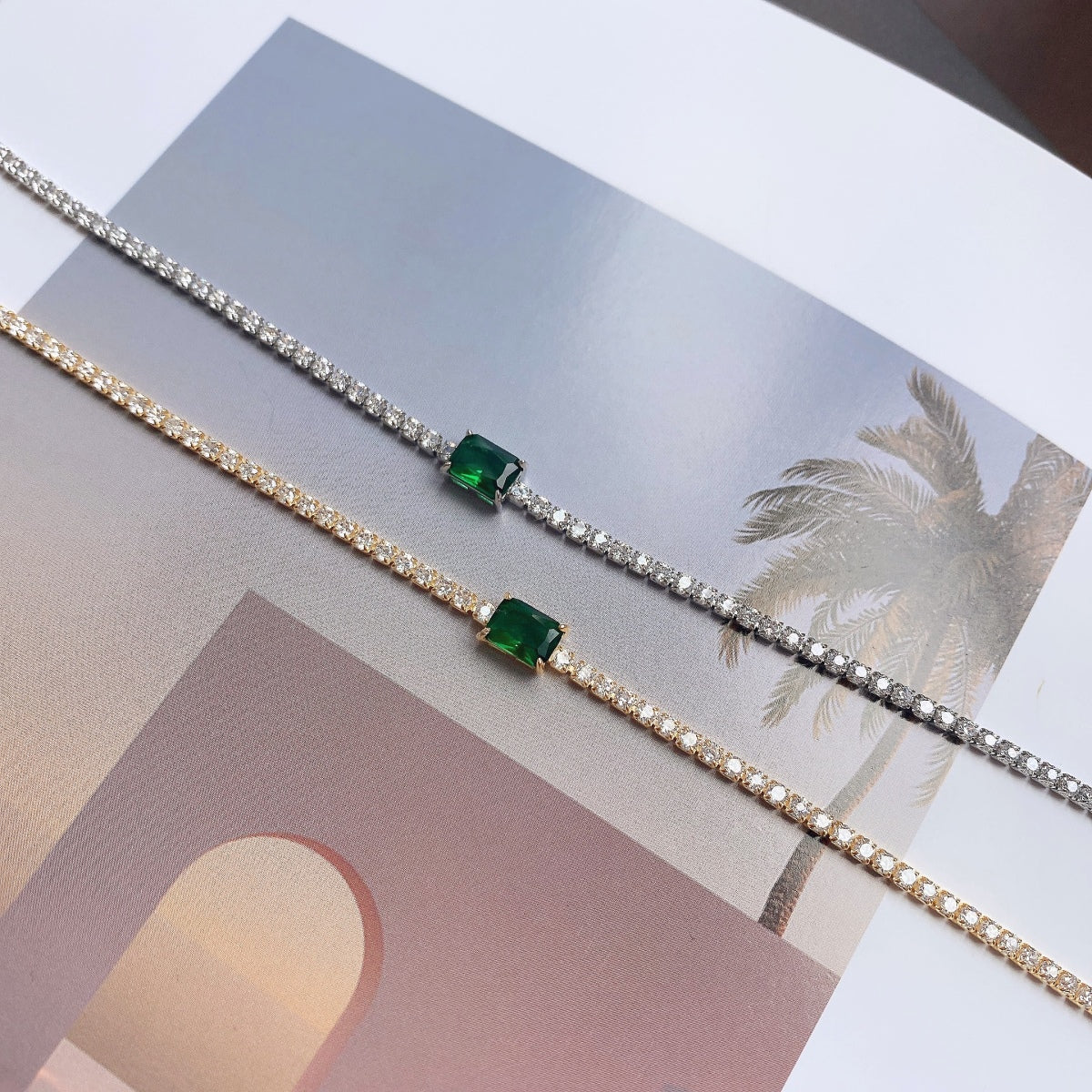 [LORA]1.0 Carat Unique Emerald Cut Banquet Bracelet