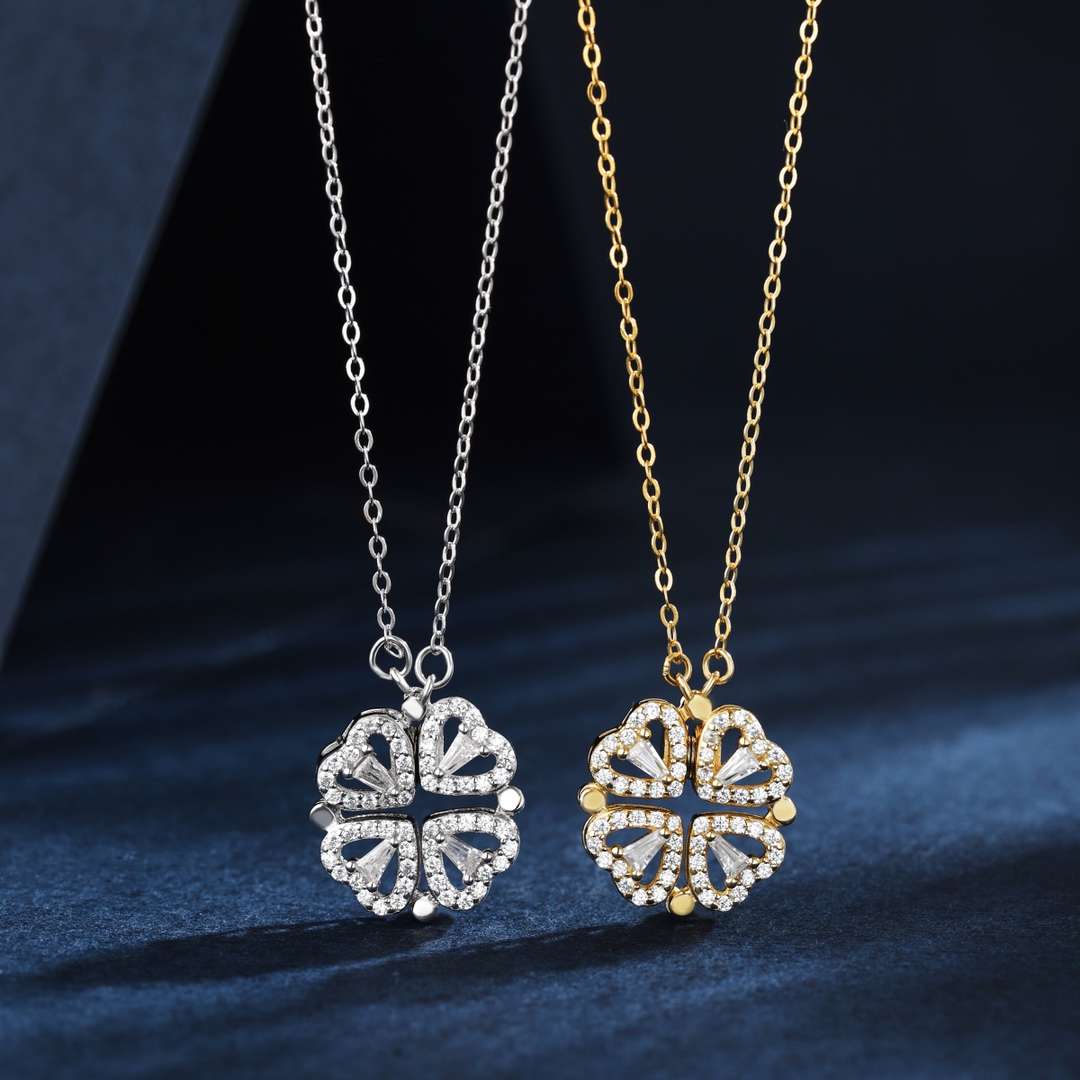 [LORA]Ornate Heart Cut Flower Shape Necklace