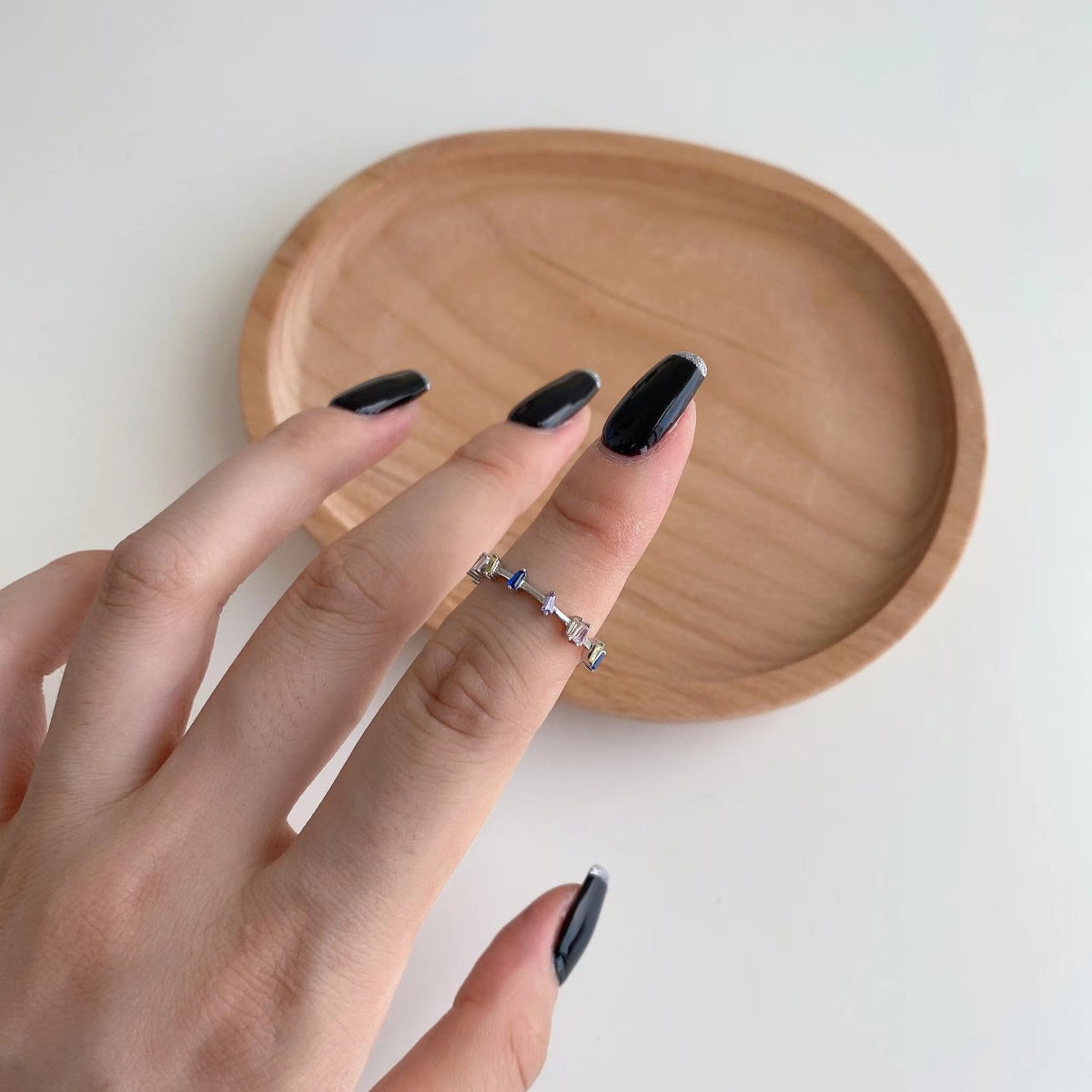 [LORA]Unique Trapezoid Cut Daily Ring