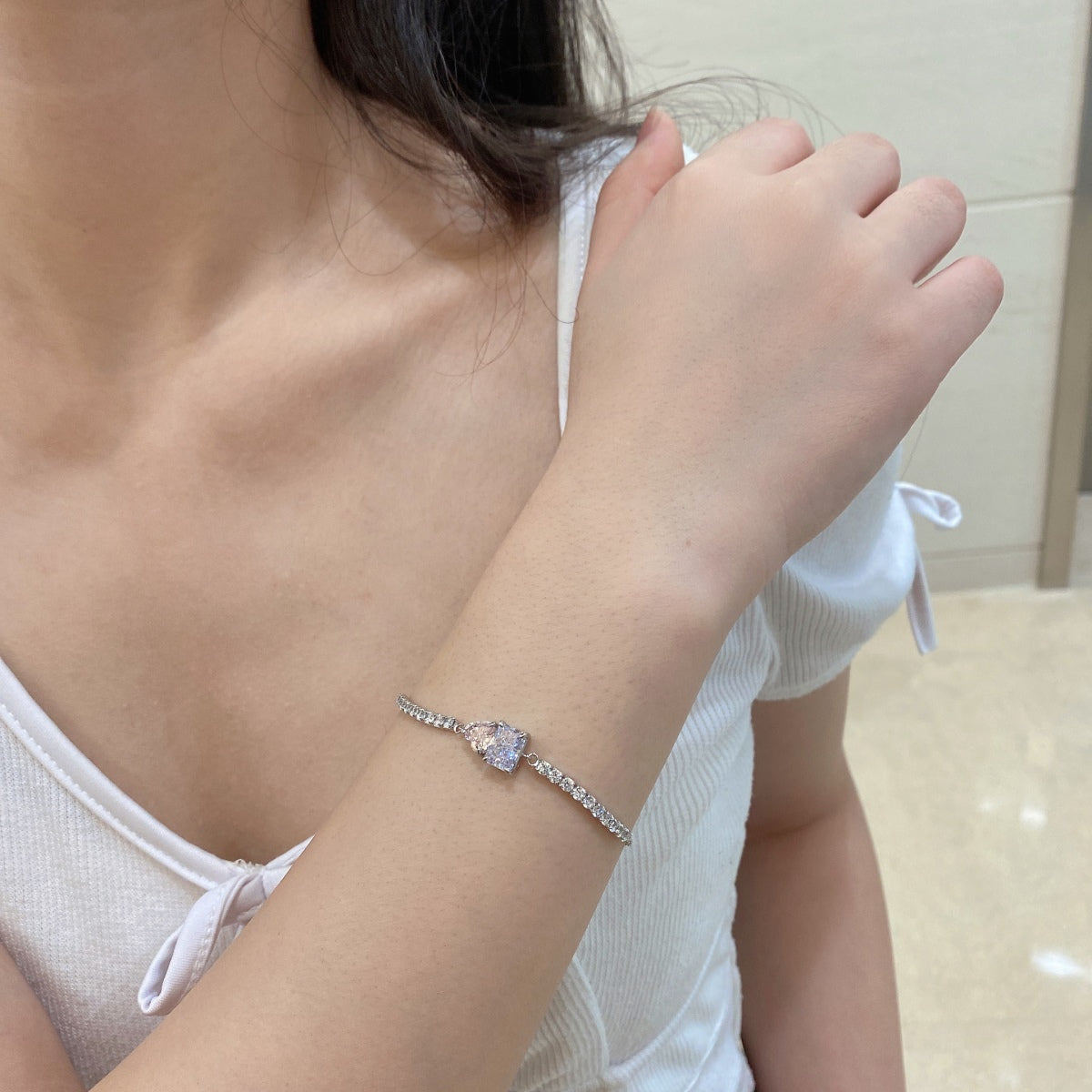 [LORA]Dazzling Unique Multi Shape Lover Bracelet