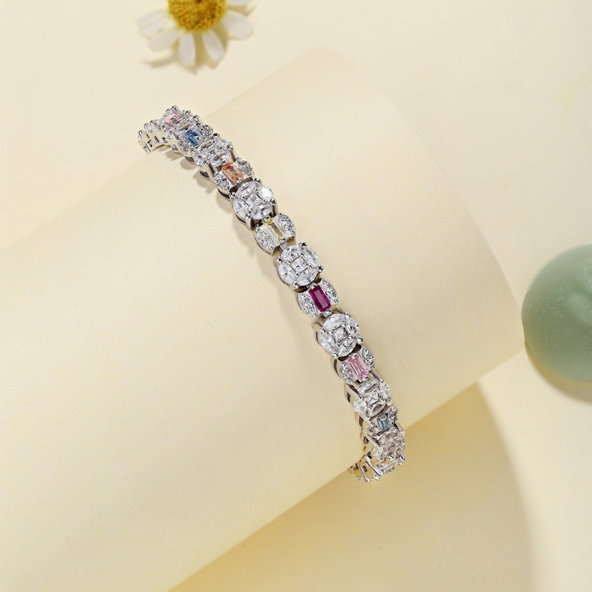 [LORA]Dazzling Radiant Multi Cut Daily Bracelet