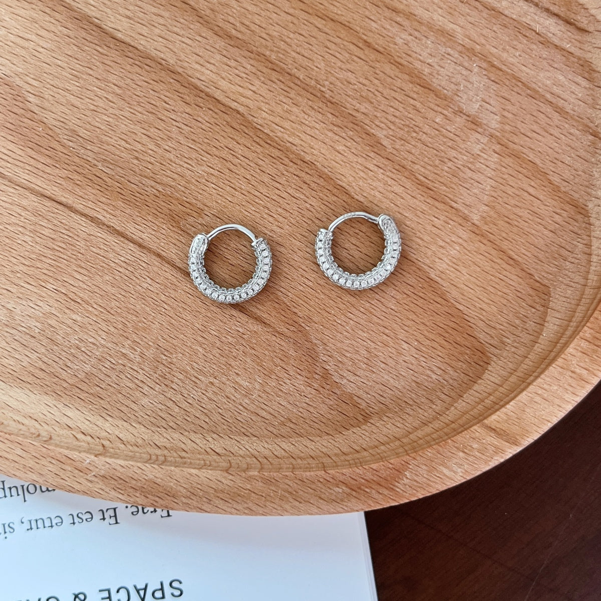 [LORA]Delicate Versatile Daily Earrings