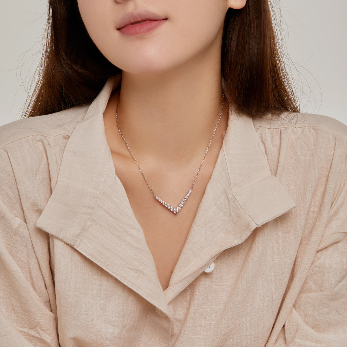 [LORA]Ornate Round Cut Necklace