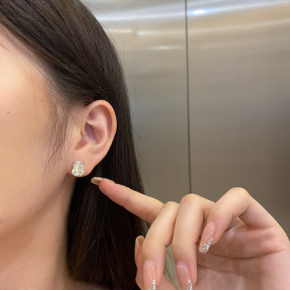 [LORA]Dazzling Square Shape Earrings