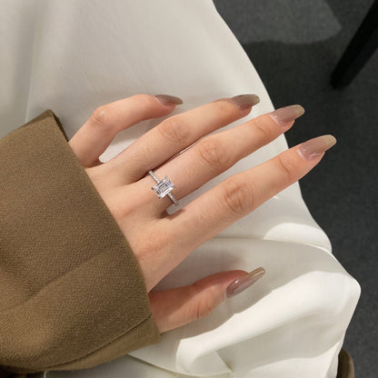[LORA]2.0 Carat Scintillating Ornate Radiant Cut Party Ring